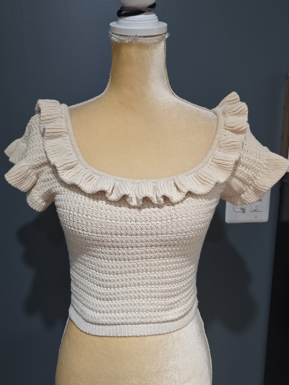 H&M Off-White Open-Knit Sweater Top Sz S